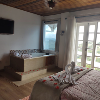 Suíte Deluxe com Hidromassagem