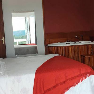 Suíte Deluxe com Ofurô